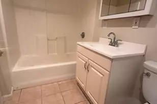 136 Ferry St, Grafton, MA 01560 - Photo 12