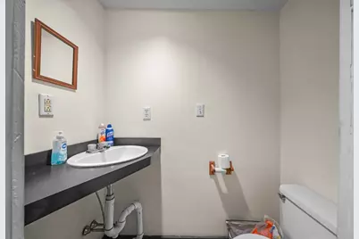 60 Rock St, Fall River, MA 02720 - Photo 8