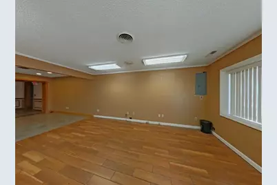 14 Dinley St, Dracut, MA 01826 - Photo 4