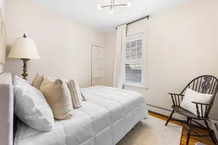 8 Spring Garden St, Boston, MA 02125 - Photo 24