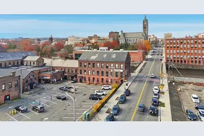 420 Dwight St, Holyoke, MA 01040 - Photo 10