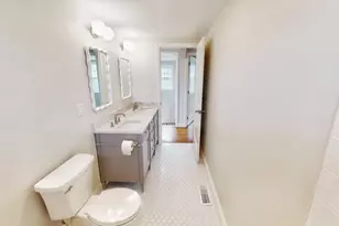 10 Lewis St, Medford, MA 02155 - Photo 24