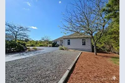 4 Mainstay Ln, Bourne, MA 02532 - Photo 1