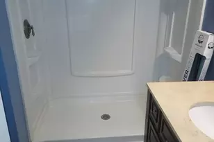 13 Daisy Ave, Taunton, MA 02780 - Photo 18