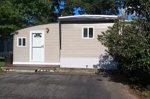 13 Daisy Ave, Taunton, MA 02780 - Photo 2