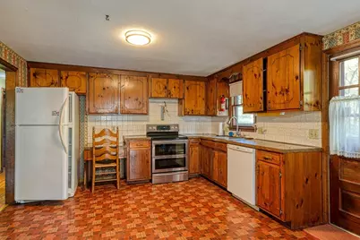 139 Davis St, Northborough, MA 01532 - Photo 8