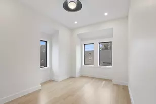 14 Bonair St, Somerville, MA 02145 - Photo 20