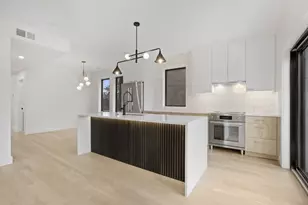 14 Bonair St, Somerville, MA 02145 - Photo 4