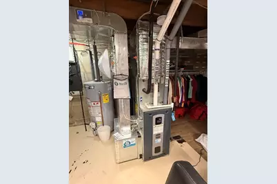 68 Sutcliffe Rd, Lynn, MA 01904 - Photo 22