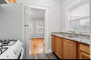 2 Kingsley Terrace, Lynn, MA 01902 - Photo 2