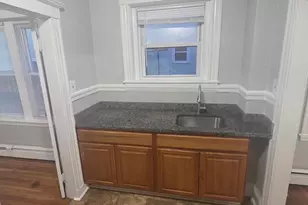 44 Estes, Lynn, MA 01902 - Photo 2