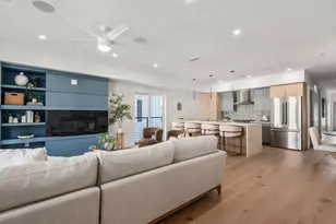527 E 7th St, Boston, MA 02127 - Photo 4