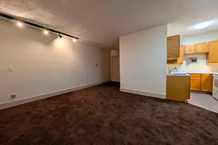 140 Chestnut St, Springfield, MA 01103 - Photo 4