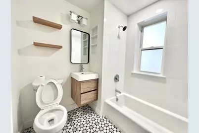 6 Parkway #2, Brookline, MA 02445 - Photo 4