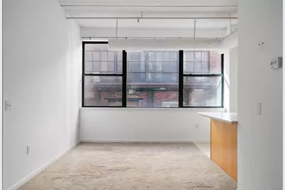 23-33 Middle St #6, Lowell, MA 01852 - Photo 12