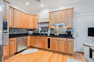 32 Park St, Attleboro, MA 02703 - Photo 2