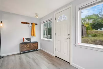 935 Bridge St, Lowell, MA 01850 - Photo 4