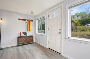 935 Bridge St, Lowell, MA 01850 - Photo 4