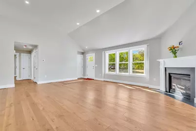 25 Percival Rd, Falmouth, MA 02536 - Photo 4