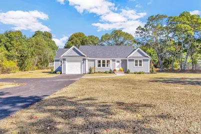 25 Percival Rd, Falmouth, MA 02536 - Photo 2