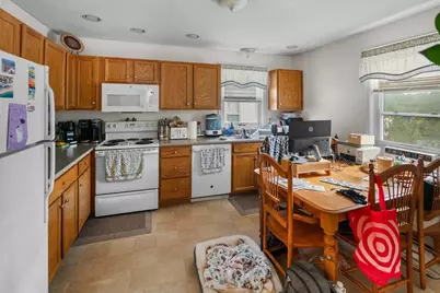 374 River St, Haverhill, MA 01832 - Photo 16