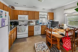 374 River St, Haverhill, MA 01832 - Photo 16