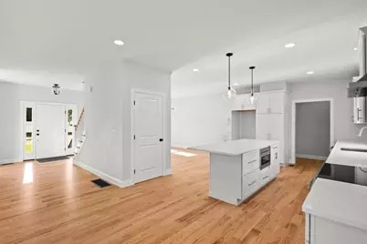 225 Whitman St., Bridgewater, MA 02324 - Photo 10