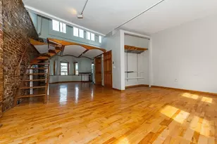 11 Savin Hill Ave, Boston, MA 02125 - Photo 4