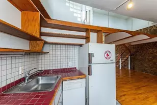 11 Savin Hill Ave, Boston, MA 02125 - Photo 8