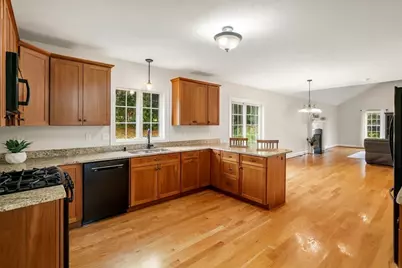 4 Lauren Ln, Southwick, MA 01077 - Photo 6