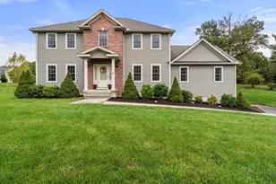 4 Lauren Ln, Southwick, MA 01077 - Photo 1