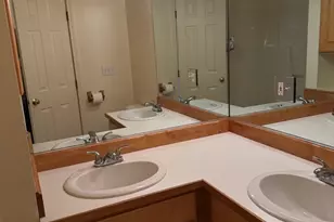 6 Lilac Ct, Hopkinton, MA 01748 - Photo 10