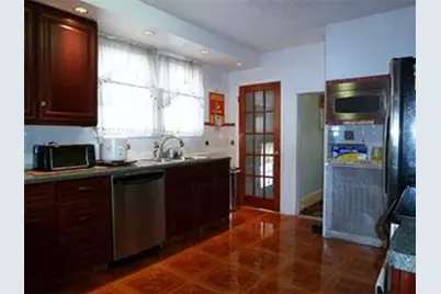 88 Brunswick St, Springfield, MA 01108 - Photo 6