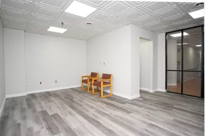 52-54 Brigham St #8, New Bedford, MA 02740 - Photo 4