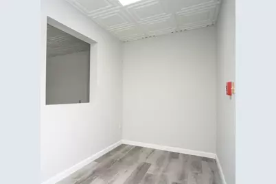52-54 Brigham St #8, New Bedford, MA 02740 - Photo 10