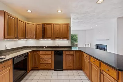 46 Charles River Street, Needham, MA 02492 - Photo 4