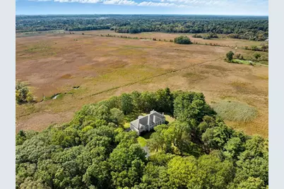 11 Elizabeth Way, Lynnfield, MA 01940 - Photo 1