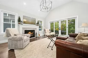 71 Weston Ln, Hopkinton, MA 01748 - Photo 12