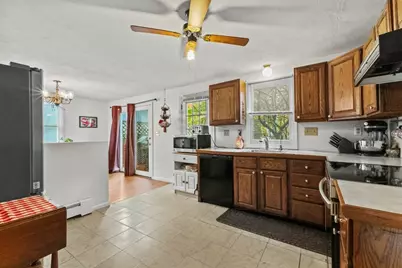 1376 Concord Street, Framingham, MA 01701 - Photo 6