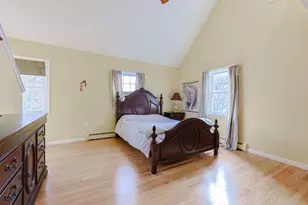 8 Ralph St, Medford, MA 02155 - Photo 18