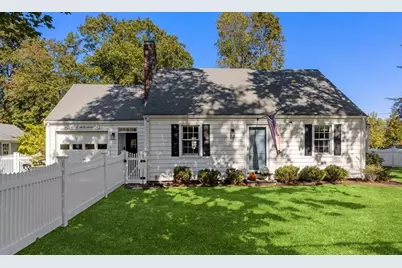 12 Merrymount Rd, Hingham, MA 02043 - Photo 1