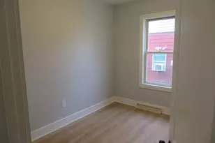 278 Dartmouth St, New Bedford, MA 02740 - Photo 6