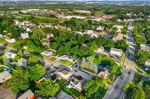 8 Marshall St, Methuen, MA 01844 - Photo 12