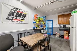 8 Marshall St, Methuen, MA 01844 - Photo 26