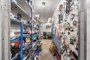 8 Marshall St, Methuen, MA 01844 - Photo 28