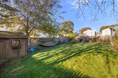 30 Wampum Ave, Waltham, MA 02451 - Photo 26