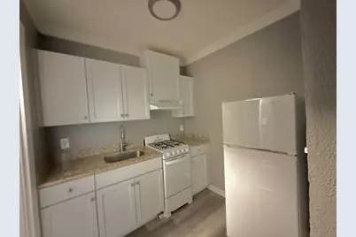 21 Hurd St #2, Lowell, MA 01852 - Photo 2
