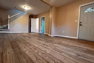 81 McCarthy Ave, Chicopee, MA 01020 - Photo 12