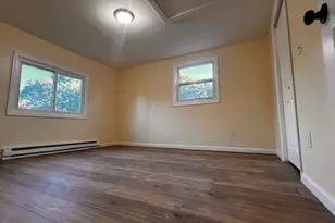 81 McCarthy Ave, Chicopee, MA 01020 - Photo 14