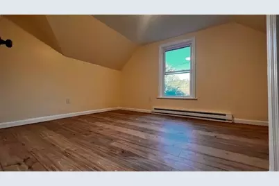 81 McCarthy Ave, Chicopee, MA 01020 - Photo 24